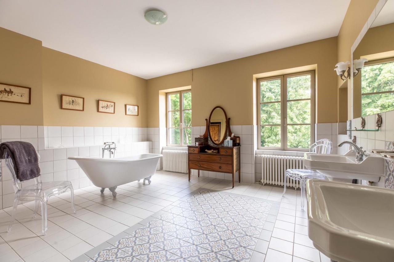 Chateau De Charmeil- Vichy Chambres D'Hotes Eksteriør bilde